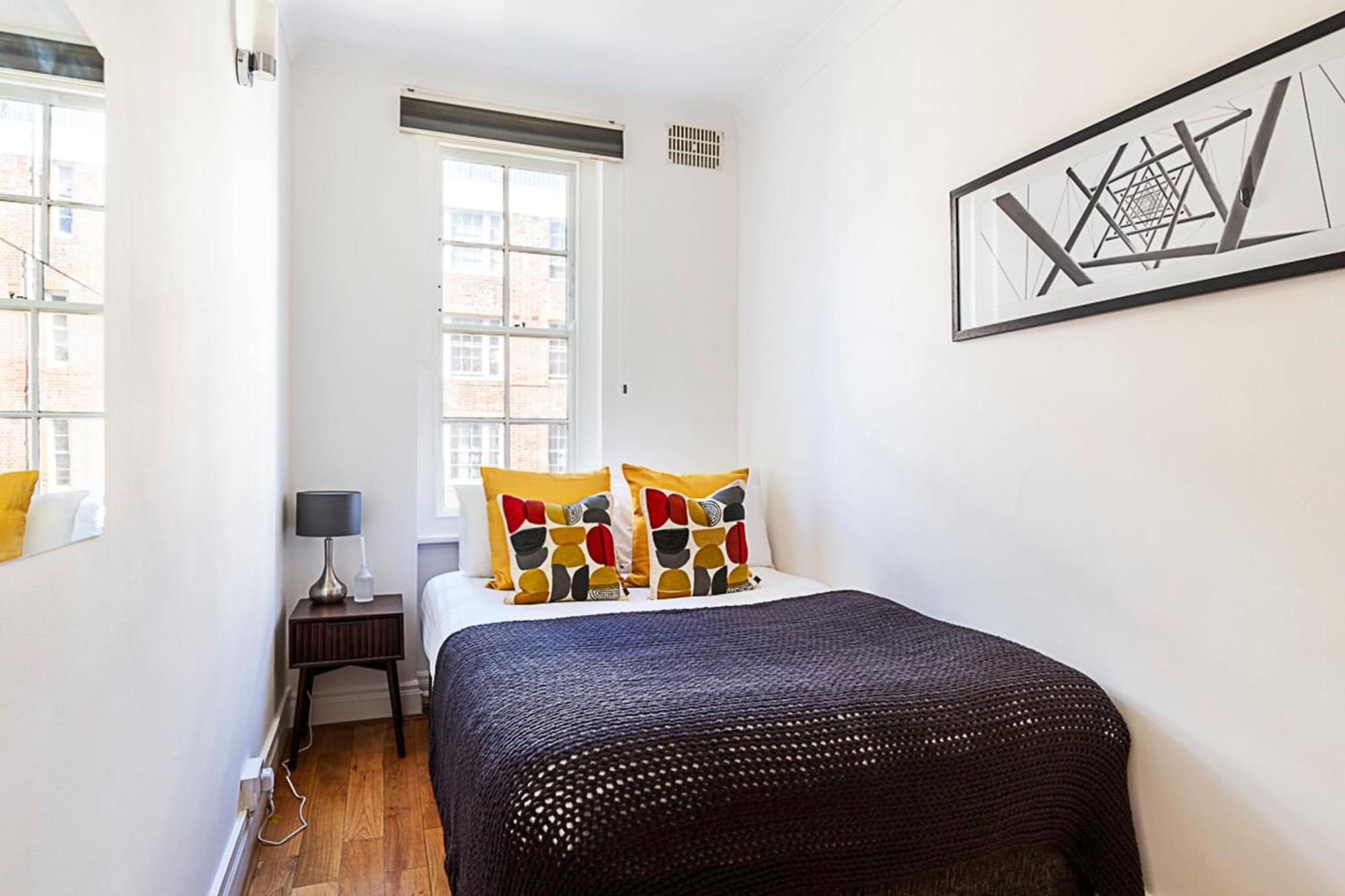 Appartamento Modern 2 Bedroom Flat Near Queensway Londra