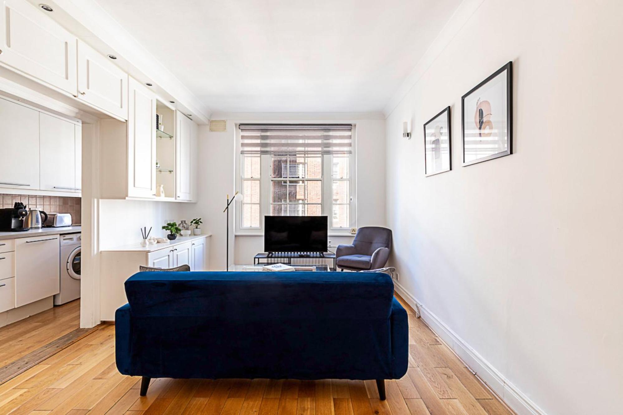 Modern 2 Bedroom Flat Near Queensway Londra