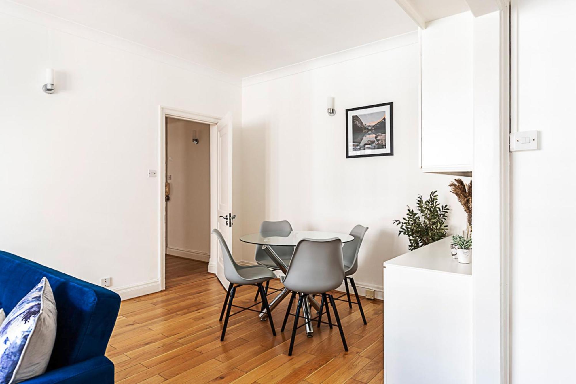 Modern 2 Bedroom Flat Near Queensway Appartamento *