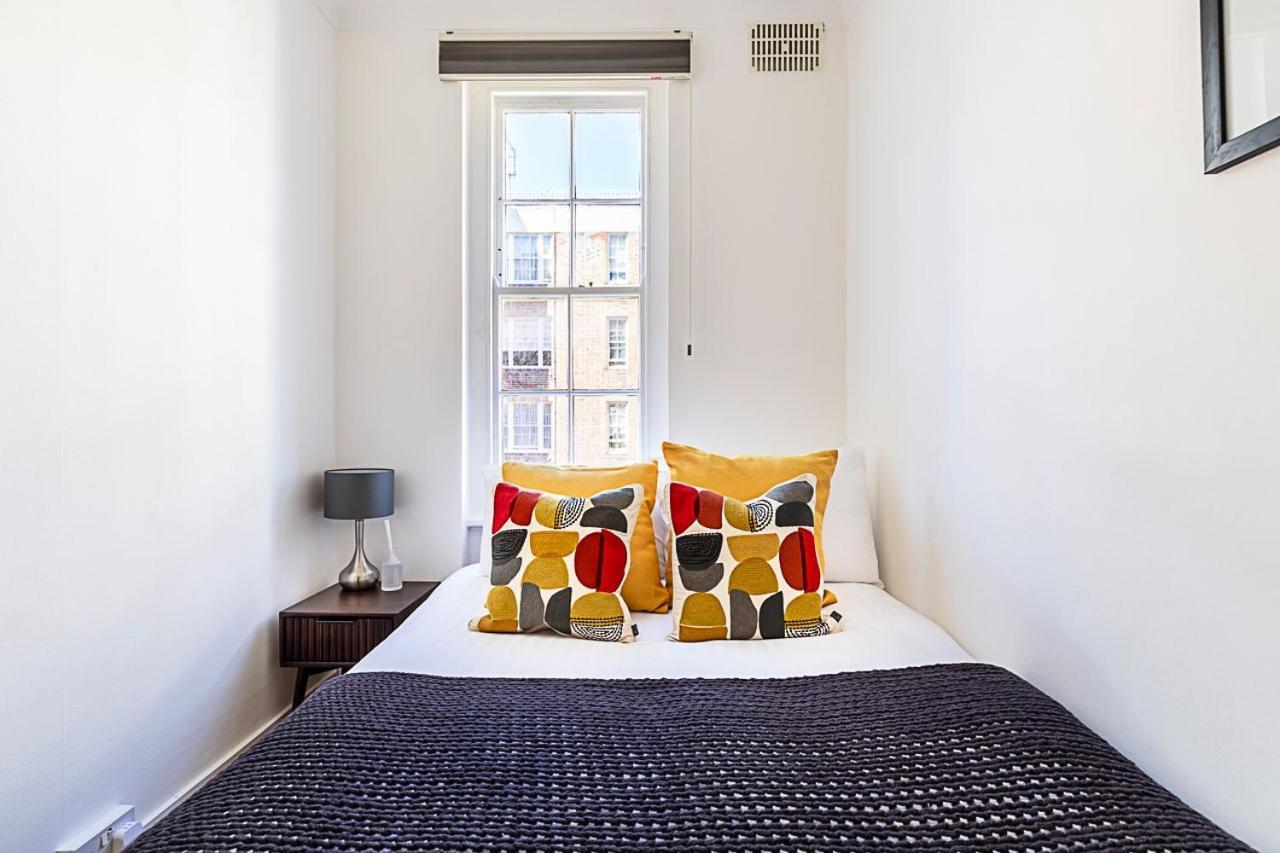 Modern 2 Bedroom Flat Near Queensway Appartamento Londra