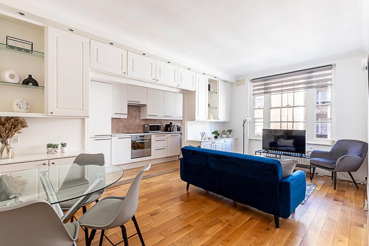 Modern 2 Bedroom Flat Near Queensway Londra